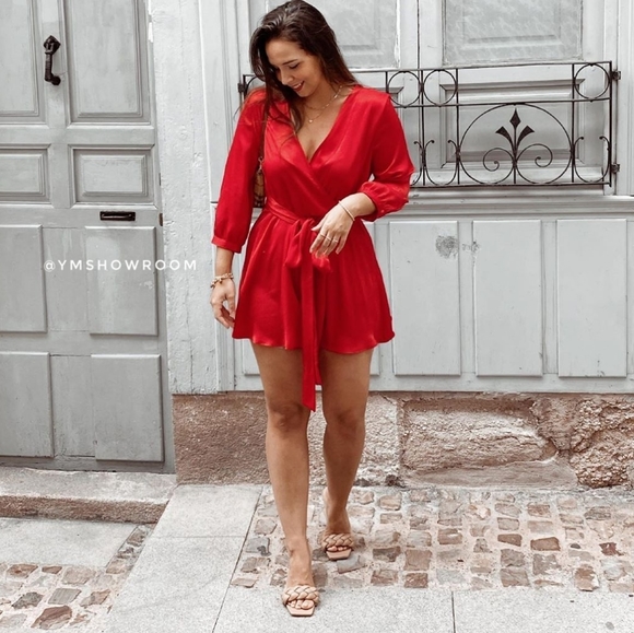 ZARA Satin belted playsuit - Picture 4 of 10